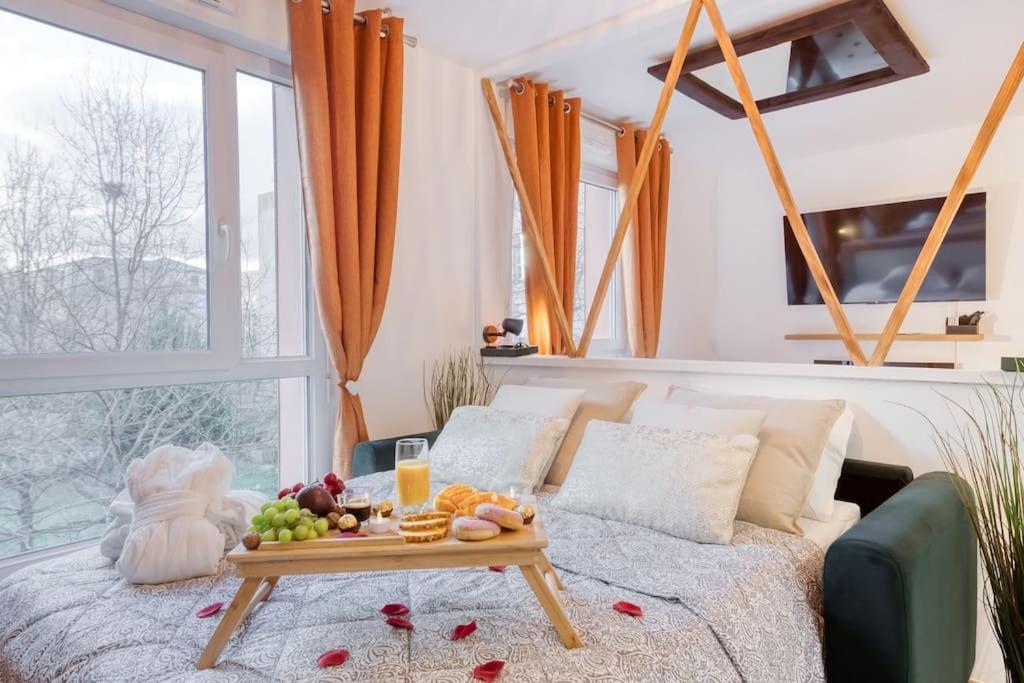 Suite Love Jacuzzi Montévrain Dış mekan fotoğraf