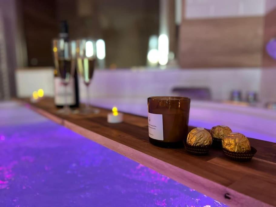 Suite Love Jacuzzi Montévrain Dış mekan fotoğraf